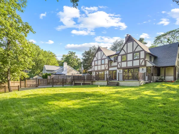 378 Beverley Road image 1 of 51