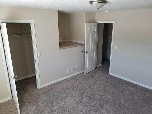 4th image of 3851 Vale Dr