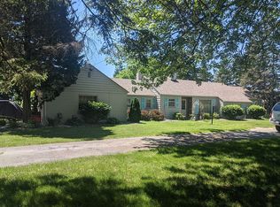 2705 McCarty Rd, Saginaw, MI 48603