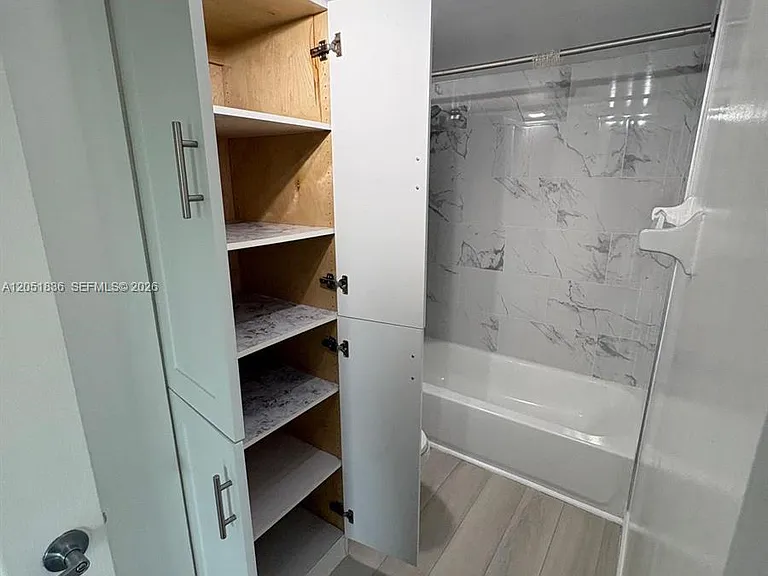 280 SW 20th Rd #504 — Photo 12