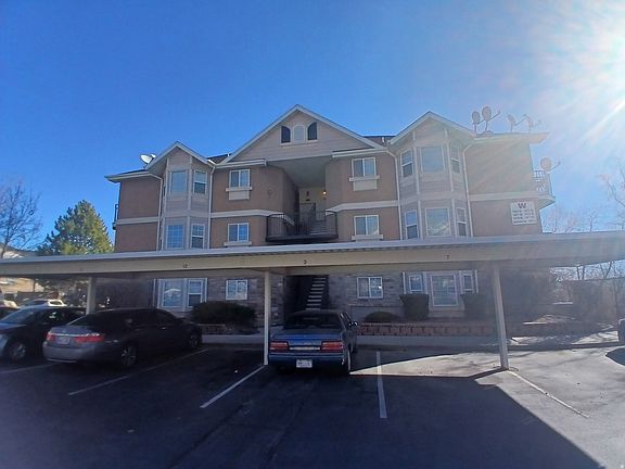 2nd image of 1421 W Rutherford Ave