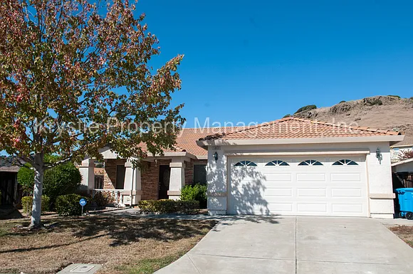 5660 Blush Ct photo 1
