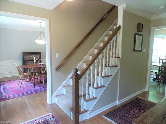 2nd image of 2486 Victoria Pkwy