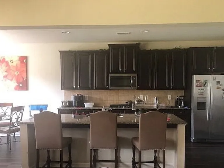 Hickory Pointe Dr — Photo 6