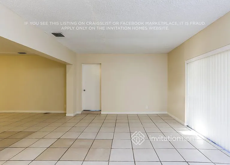520 NW 43rd Ave — Photo 5