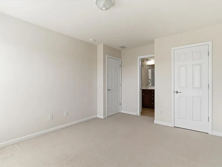 2705 Azalea Bluff Dr — Photo 16