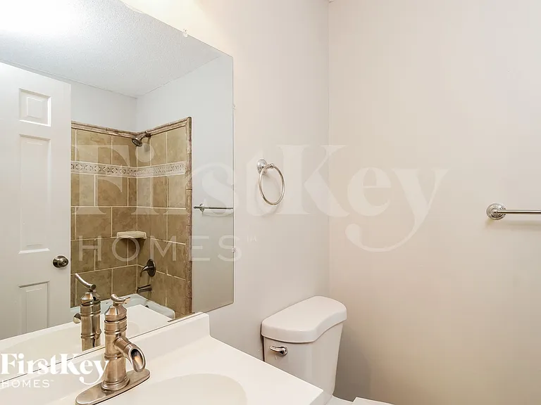 4923 Shady Pine Dr — Photo 13