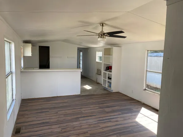 117 Young Rd, Starr, SC 29684