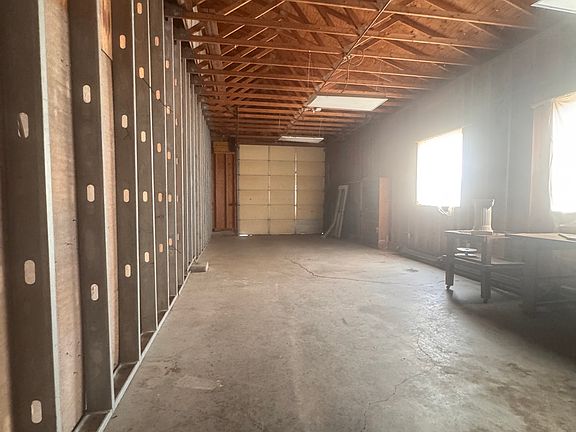 4th image of 4 E Main St #B