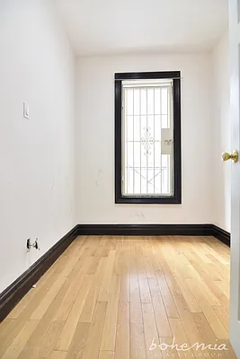 Rented by Bohemia Realty Group | media 10