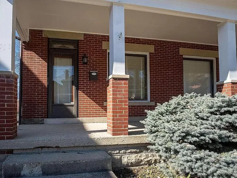 925 Mount Pleasant Ave #925 — Photo 2