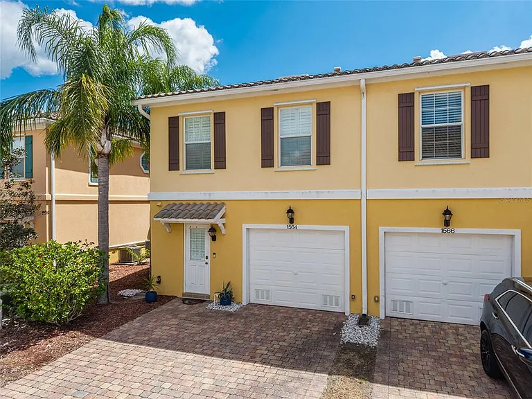 1564 Napoli Dr W — Photo 2