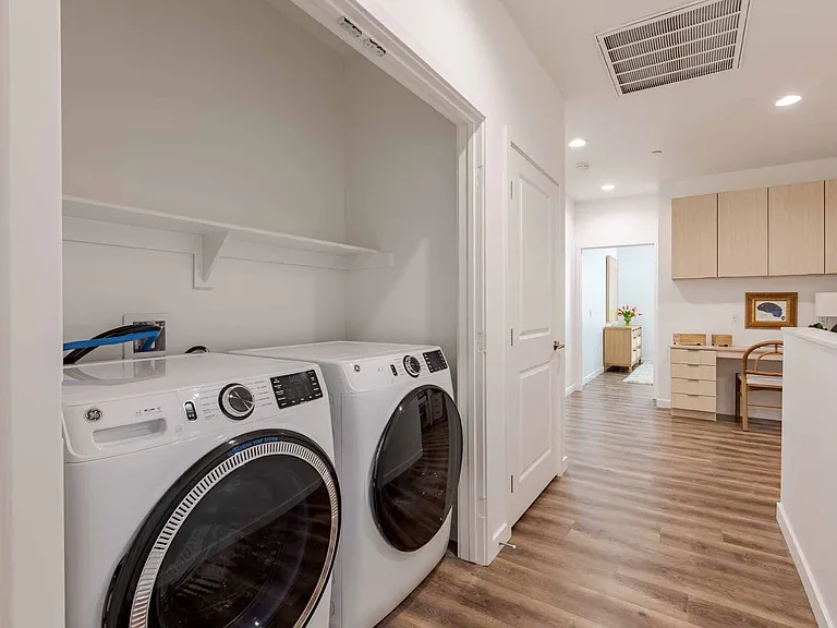 Desert Meadows Townhomes — Photo 11