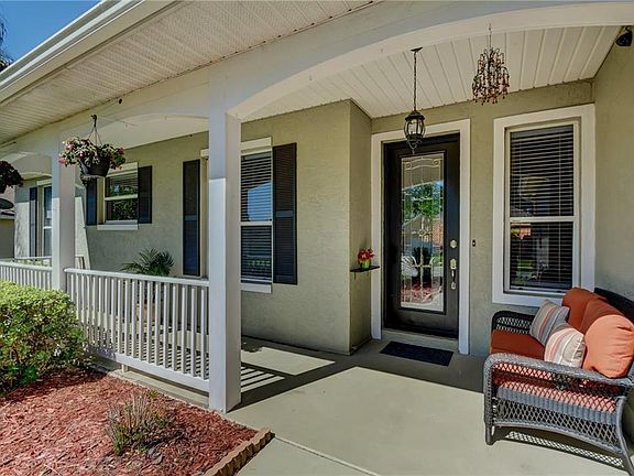 2nd image of 128 Crystal Oak Dr