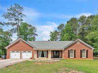 9959 Point View Dr, Jonesboro, GA 30238