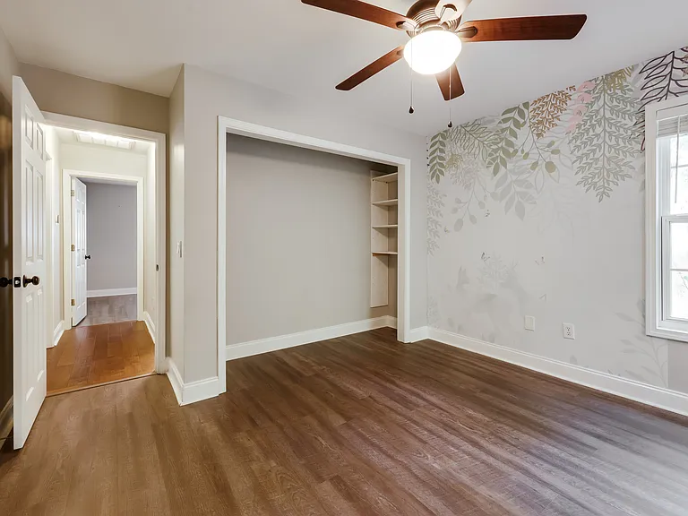 183 Oak Meadows Dr — Photo 23