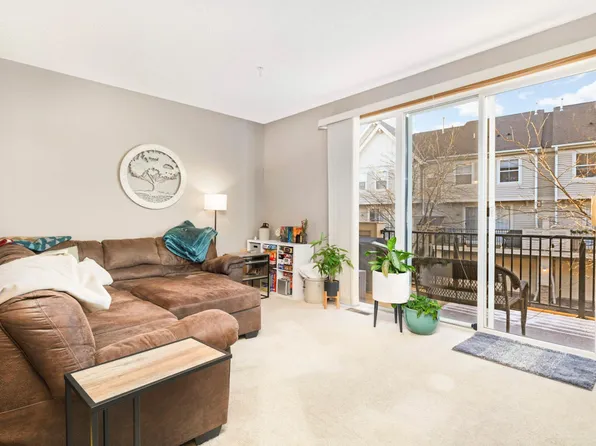 8357 Townsend Dr, Eden Prairie, MN 55344
