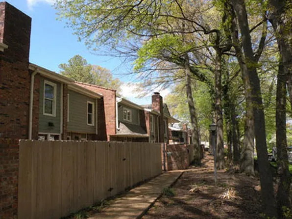700 Saint Augustine Sq, Memphis, TN 38104
