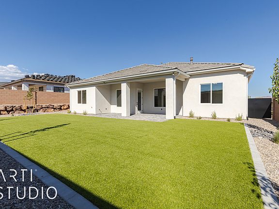 3rd image of 1899 N Chapman Dr