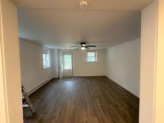 First unit entrance/living