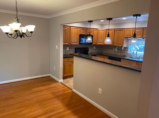 11608 Hunters Green Ct, Reston, VA 20191