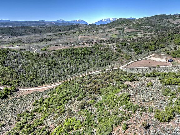3rd image of 1646 N Miles Hollow Rd #29