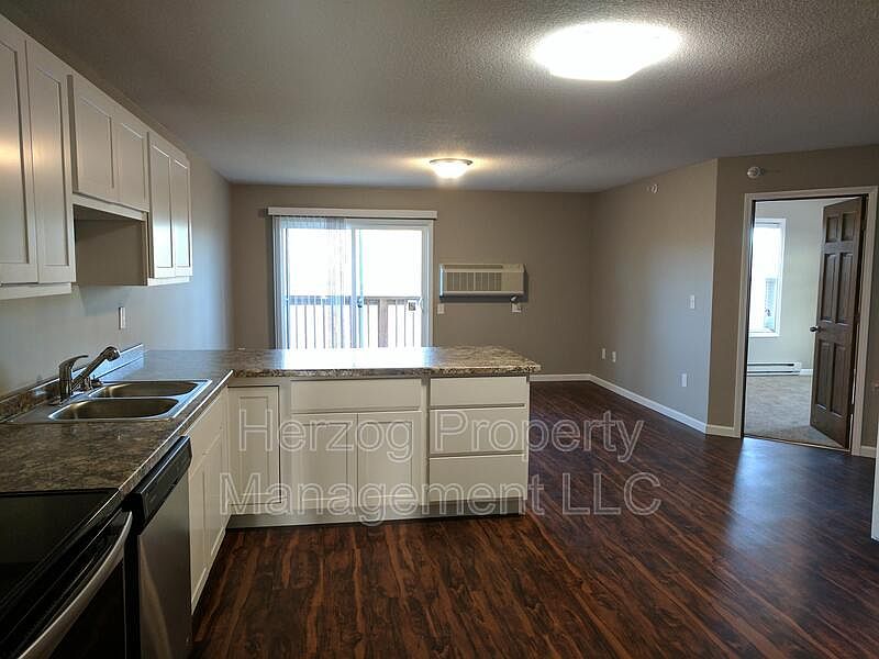 1st image of 1964 10th Ave E APT 312