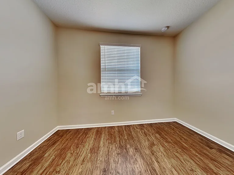 304 Blossom Way — Photo 11