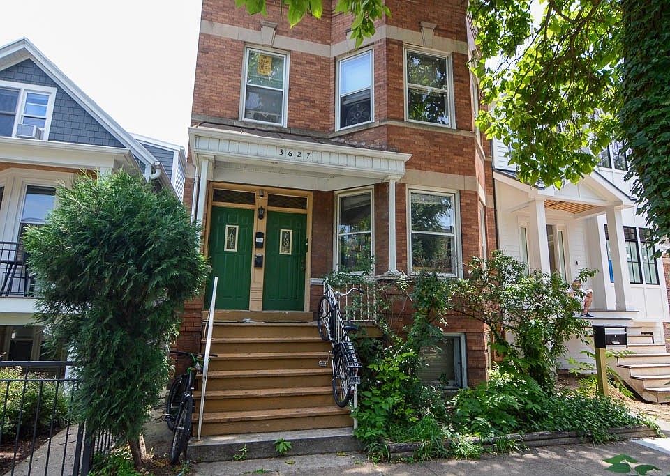 1st image of 3627 N Paulina St #3