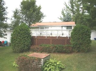 6564 Ridge Rd, Harrison, MI 48625