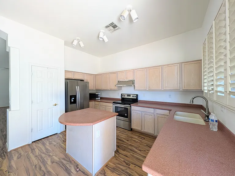 5959 W Kimberly Way — Photo 31