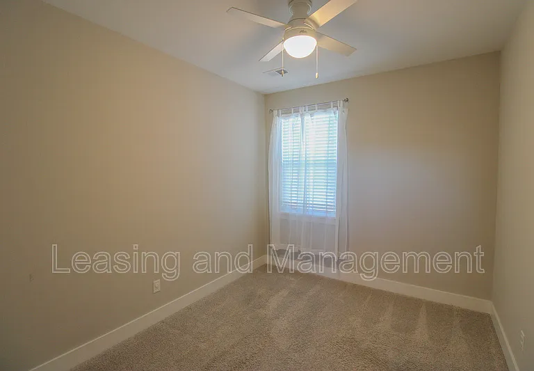 286 Great Lawn Dr — Photo 17