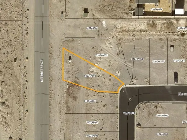 2102 Bluegrass Cir, West Wendover, NV 89883