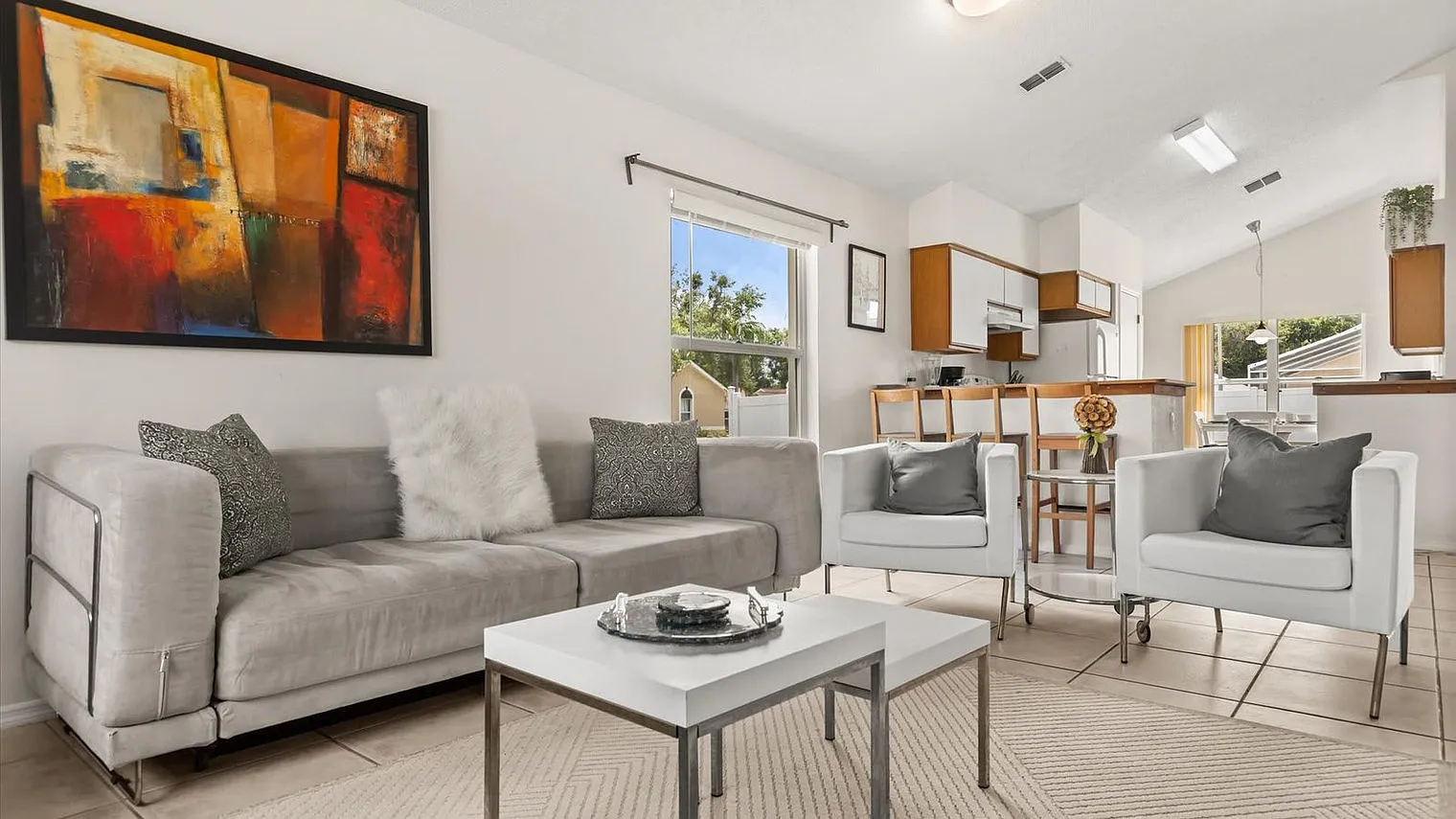3 bed, 2.0 bath, 1872 sqft, $3,707 — Photo 1