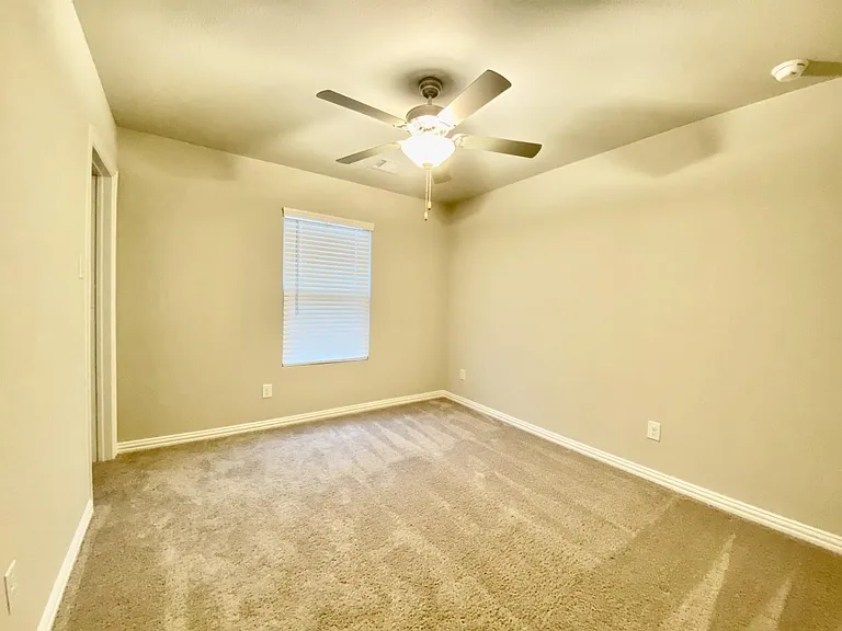 1804 Berry Ridge Trl — Photo 22