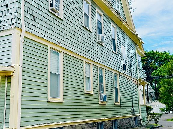 3rd image of 87-89 Elmwood Avenue