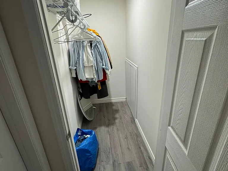 39 Crown Cres #BASEMENT — Photo 17