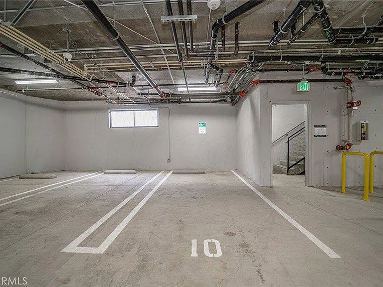 2828 London St #207 — Photo 23