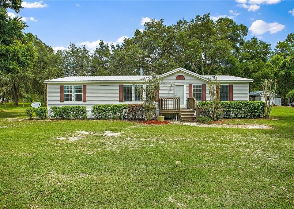 1st image of 41937 Pine Valley Dr