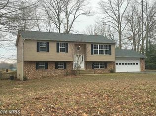 27330 Bosse Dr, Mechanicsville, MD 20659