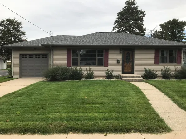 9 S Randall Ave, Janesville, WI 53545