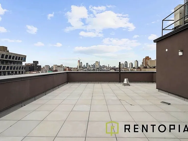 352 Meeker Ave #7C — Photo 12