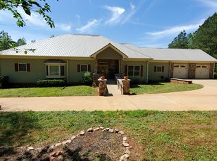 670 Covered Bridge Rd, Covington, GA 30016