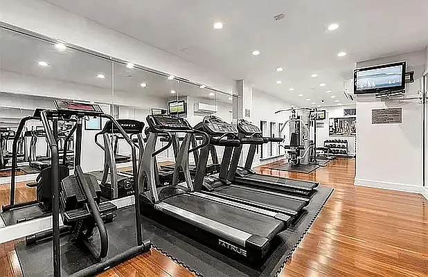 Rented by Feast Realty Group | media 11