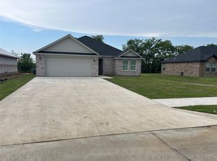3517 Gallant Fox Ave, Durant, OK 74701