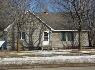 228 3rd St N, Long Prairie, MN 56347