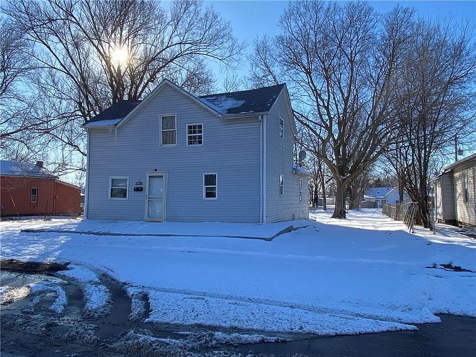 1st image of 2326 S 11th St