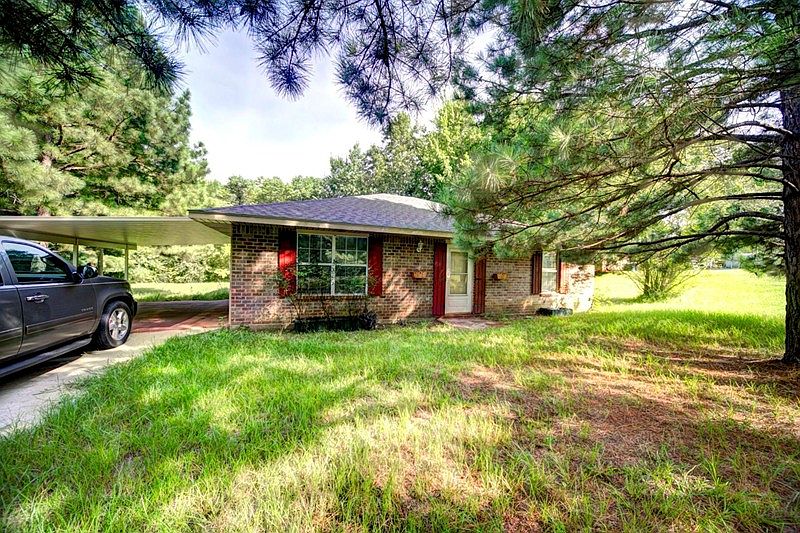 1st image of 168 Julia Ann Dr