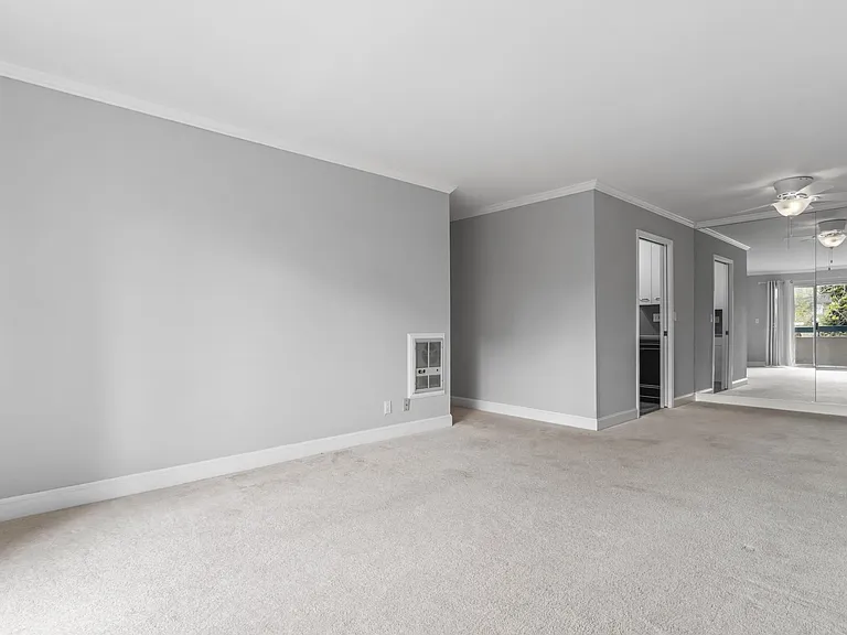 385 Jayne Ave #309 — Photo 16