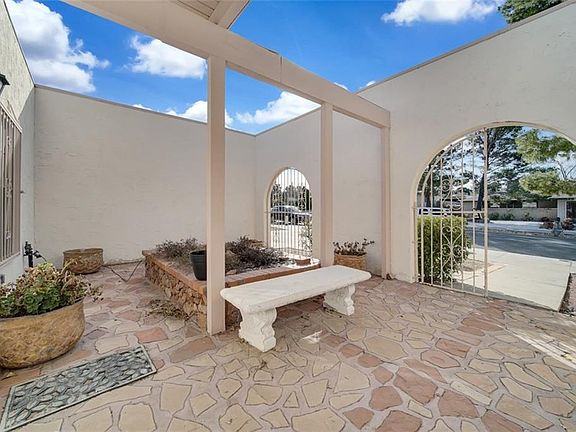 4th image of 6875 Orizaba Ave
